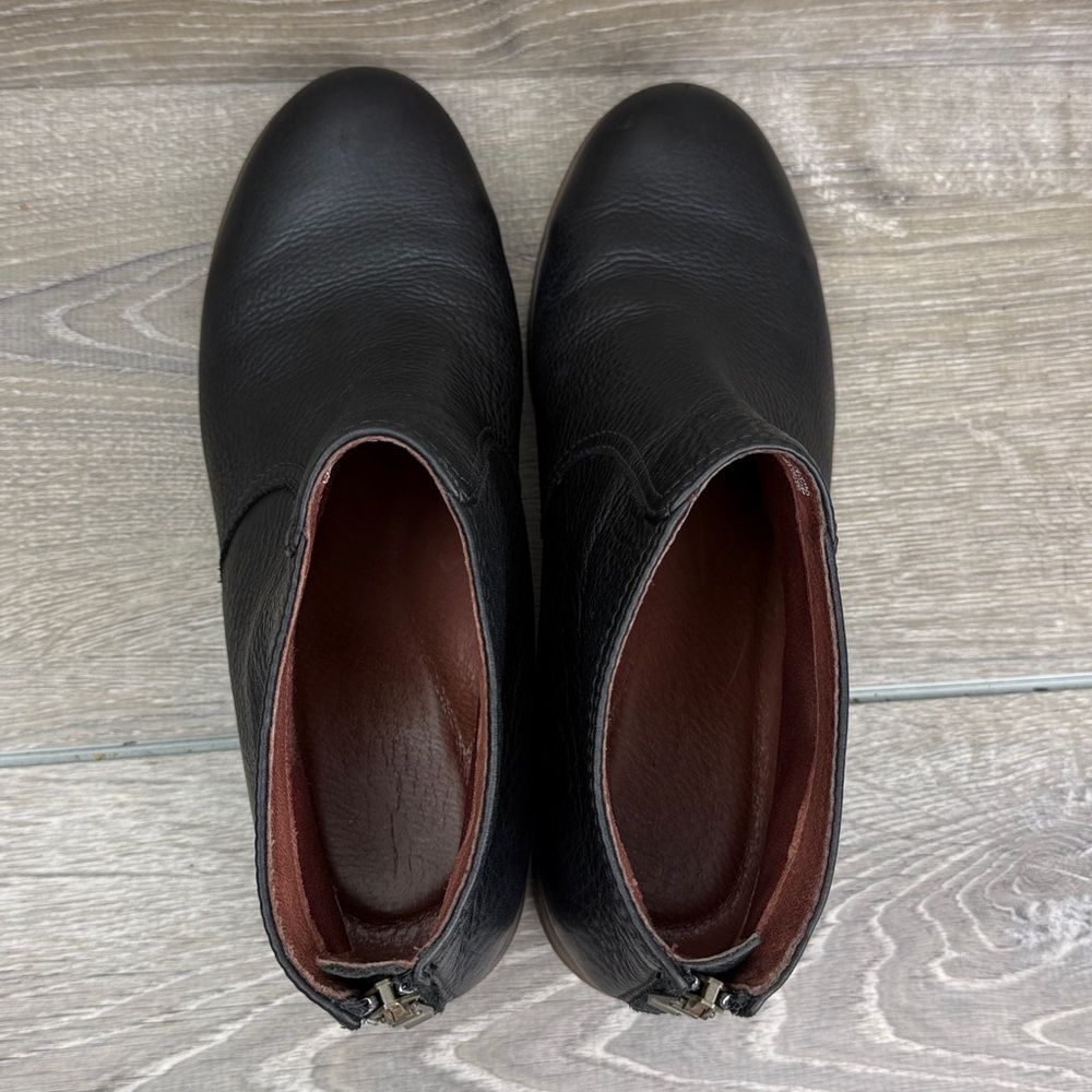 Dansko Becki Women’s Sz 10.5-11/EU 41 Black Leather Rear Zip Heeled Ankle Boots - Picture 5 of 13